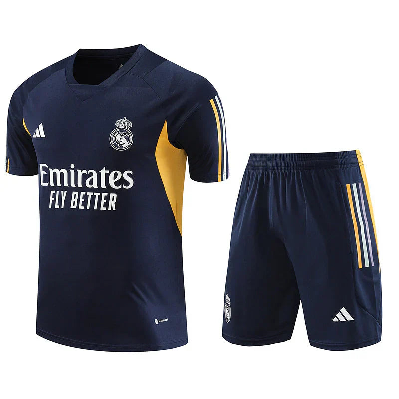 CONJUNTO CORTO REAL MADRID ENTRENAMIENTO I 23/24 Masculina - TIENDA DEL JUGADOR